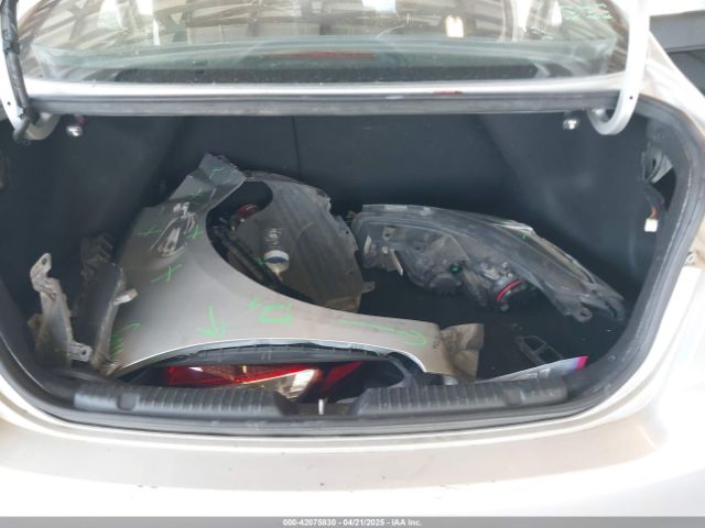 3KPFL4A76JE268760 KIA FORTE LX