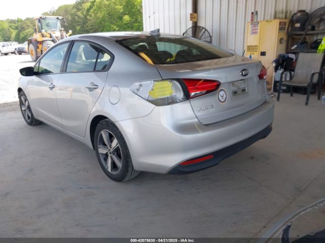 3KPFL4A76JE268760 KIA FORTE LX