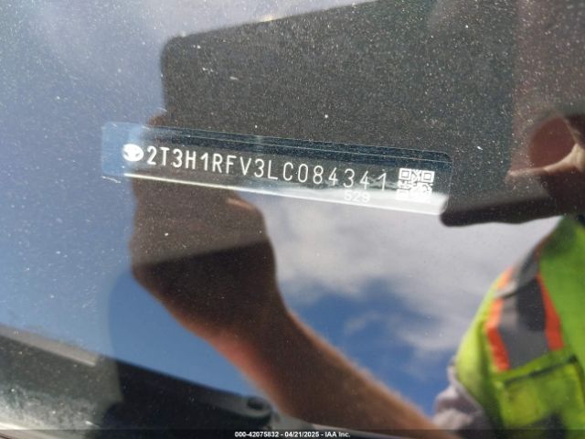 2T3H1RFV3LC084341 Toyota RAV4 LE