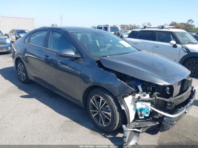 3KPF24AD4PE621000 KIA mpi nu