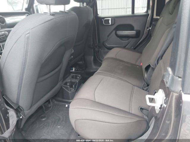 1C4HJXDN5MW683251 Jeep Wrangler Unlimited Sport Altitude 4x4