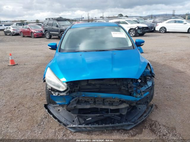 1FADP3F22GL282910 Ford FOCUS SE