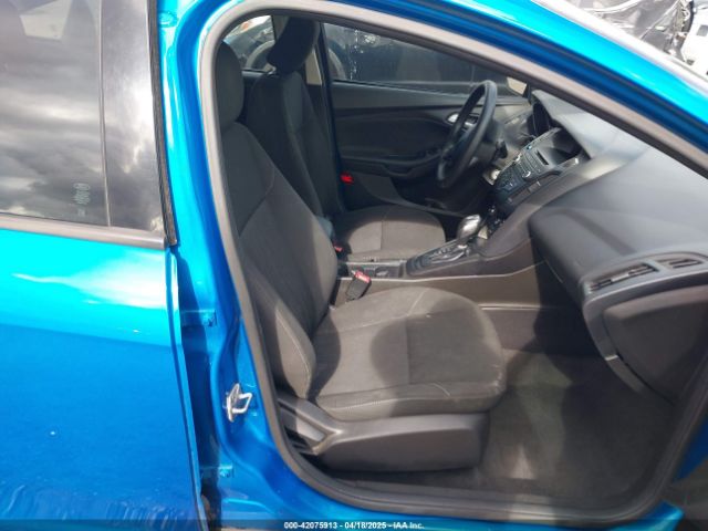1FADP3F22GL282910 Ford FOCUS SE