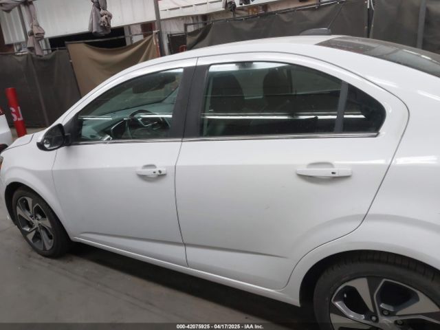 1G1JF5SB5H4143604 Chevrolet Sonic Premier Auto