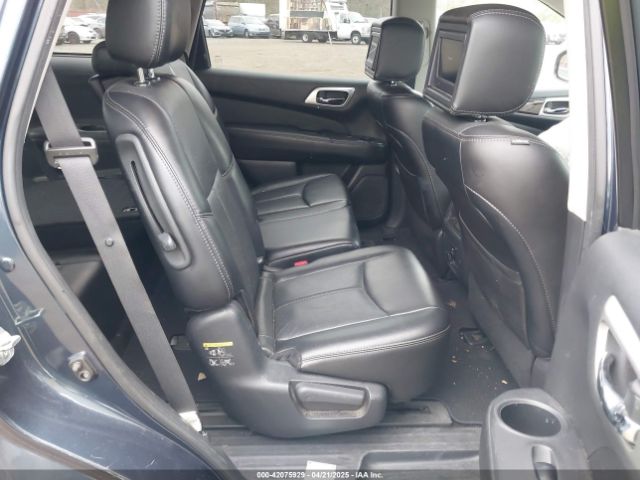 5N1AR2MM5EC703470 Nissan Pathfinder Platinum