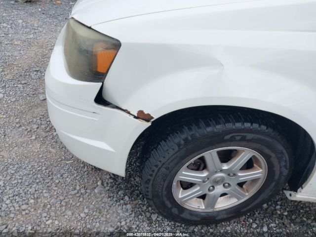 2010 CHRYSLER TOWN & COUNTRY 2A4RR5D17AR463316 Photo 5