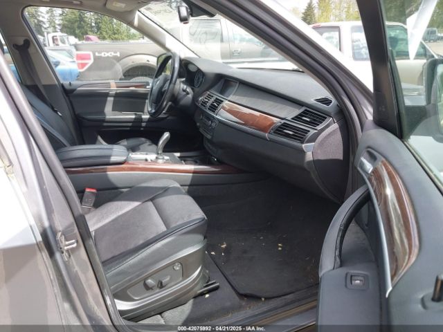 2011 BMW X5 5UXZV8C58BLL67713 Photo 4