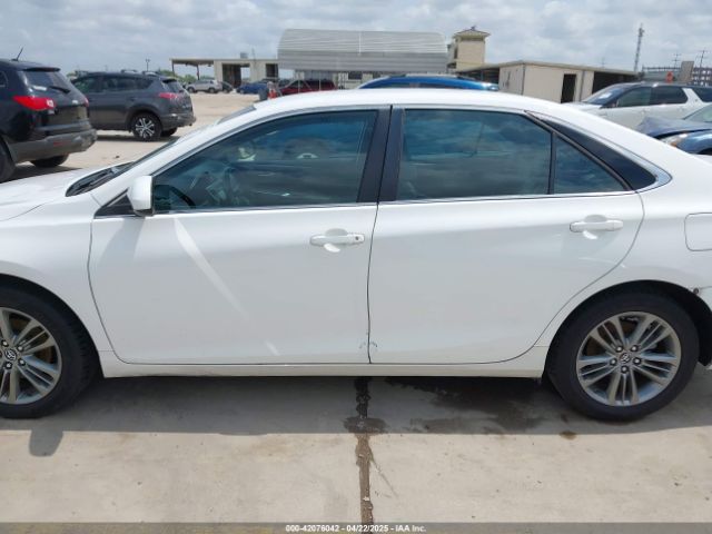4T1BF1FK1HU363641 Toyota CAMRY SE
