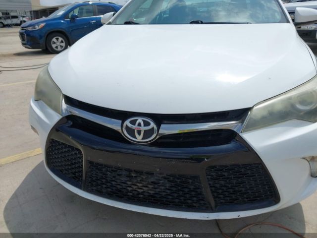 4T1BF1FK1HU363641 Toyota CAMRY SE