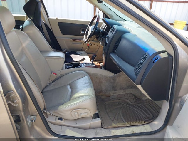 2004 CADILLAC SRX 1GYDE637640153724 Photo 4