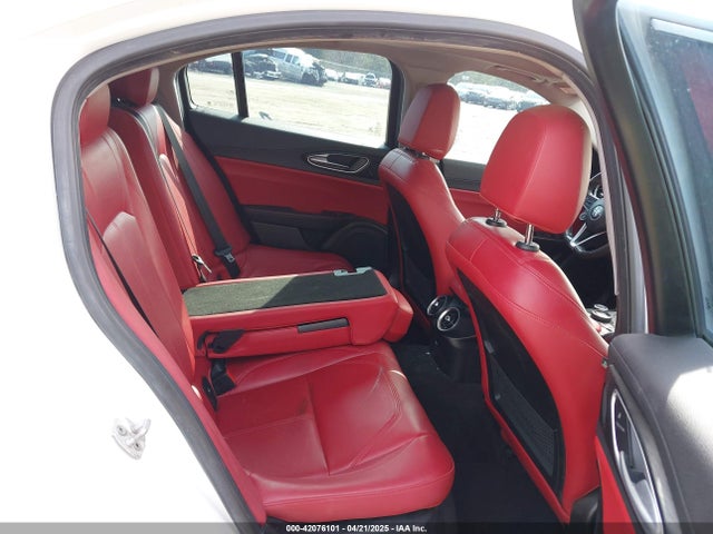 ZARFAEBN1H7556386 Alfa Romeo giulia (952)