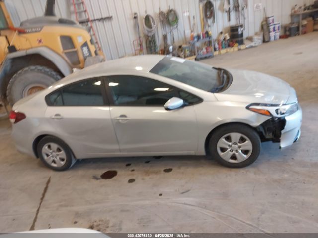 3KPFK4A72HE029364 KIA FORTE LX