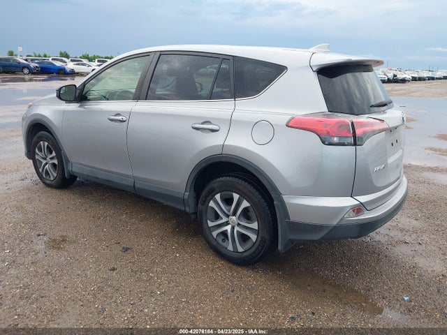 JTMBFREV3JD231159 Toyota RAV4 LE