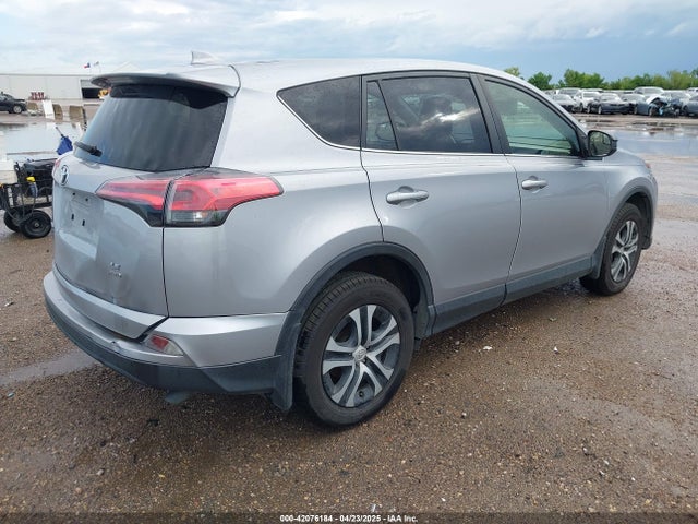 JTMBFREV3JD231159 Toyota RAV4 LE