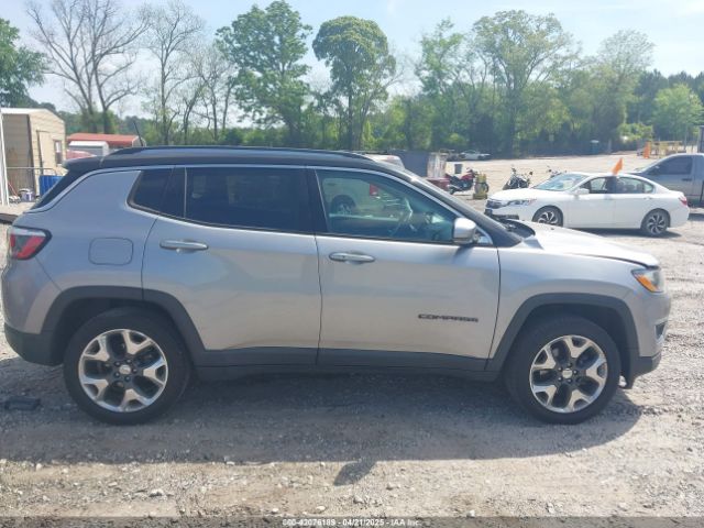 3C4NJDCB7JT210770 Jeep Compass Limited 4x4
