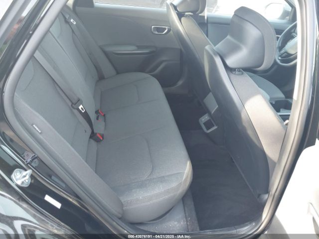 3KPFT4DE3SE045944 KIA K4 Lxs