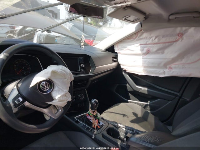 3VWN57BU8KM068141 Volkswagen 1.4 tsi