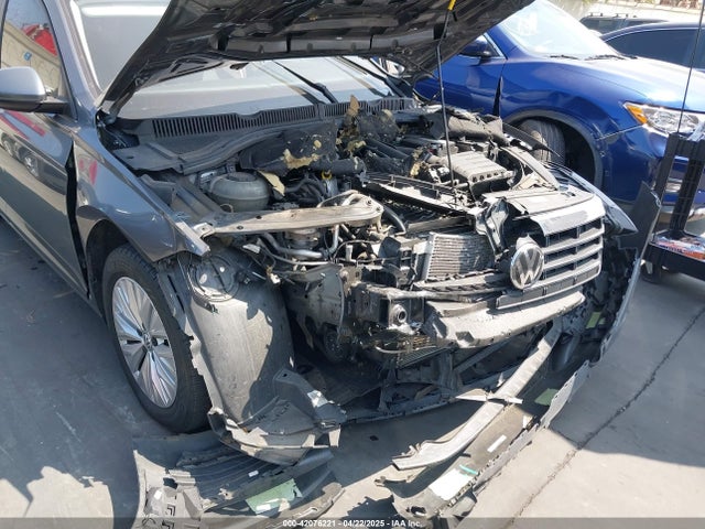 3VWN57BU8KM068141 Volkswagen 1.4 tsi