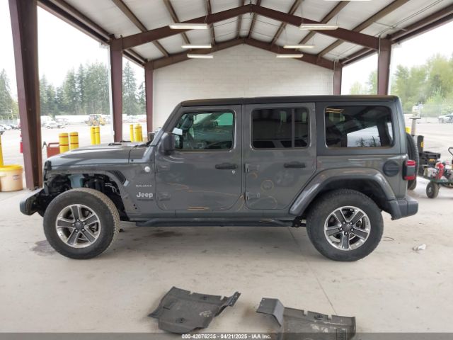 1C4HJXEN0KW540591 Jeep Wrangler Unlimited Sahara 4x4