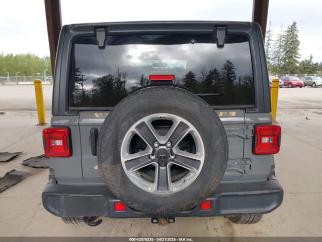 1C4HJXEN0KW540591 Jeep Wrangler Unlimited Sahara 4x4