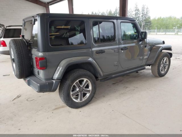 1C4HJXEN0KW540591 Jeep Wrangler Unlimited Sahara 4x4