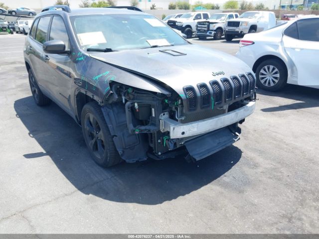 1C4PJLCB8JD568422 Jeep Cherokee Latitude Fwd
