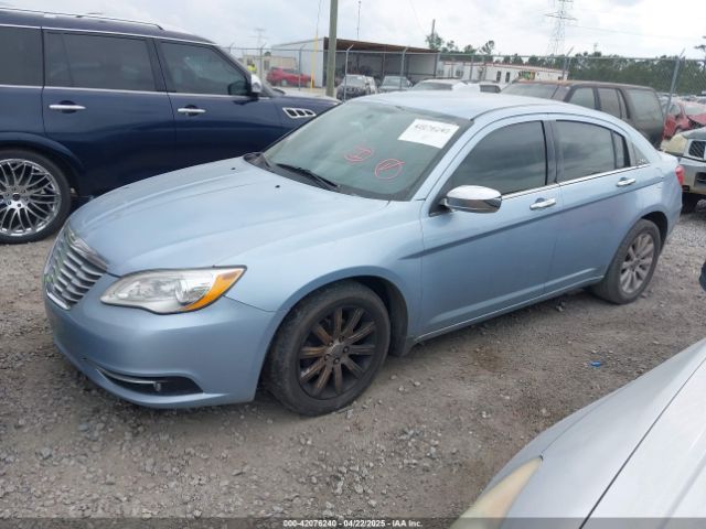 1C3CCBCG8EN131359 Chrysler 200 Limited