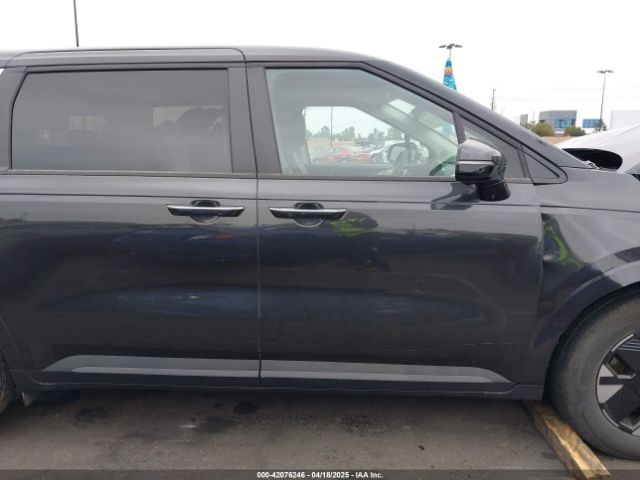 KNDNB5KAXS6049614 KIA Carnival Mpv Hybrid Lxs