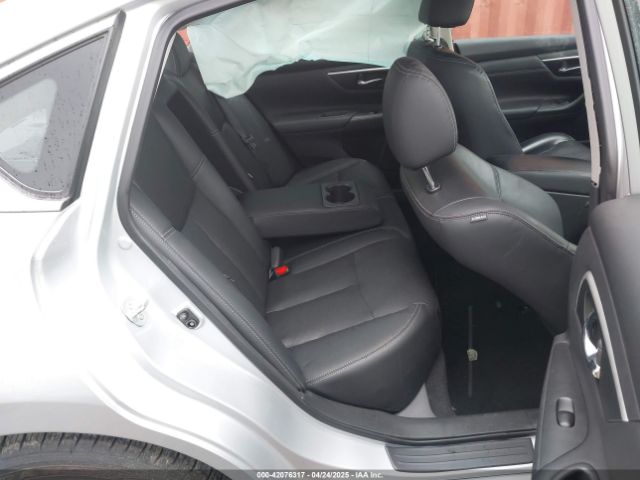 1N4AL3AP6JC165176 Nissan Altima 2.5 Sl
