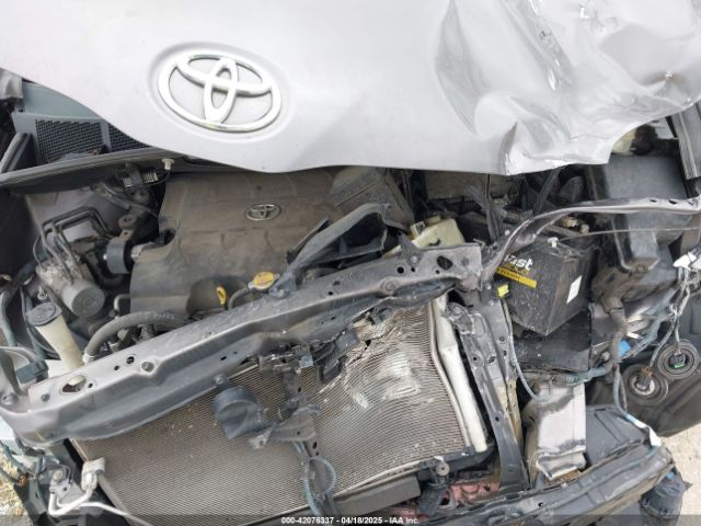 5TDDK3DC0FS102941 Toyota Sienna Xle 7 Passenger