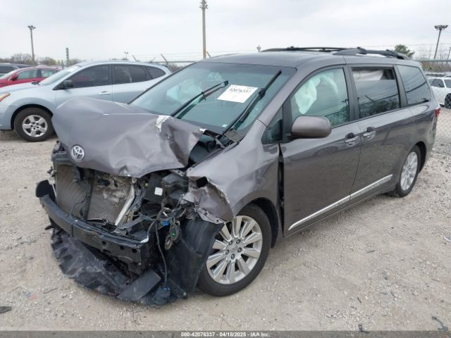 5TDDK3DC0FS102941 Toyota Sienna Xle 7 Passenger