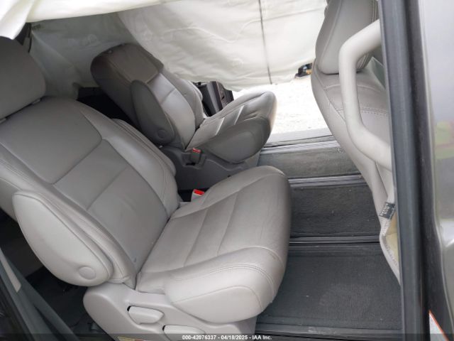 5TDDK3DC0FS102941 Toyota Sienna Xle 7 Passenger