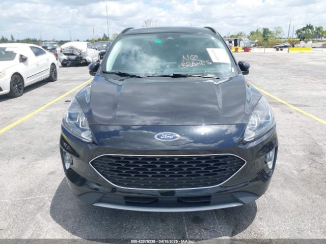 1FMCU0CZ2MUA69178 Ford Escape Sel Hybrid