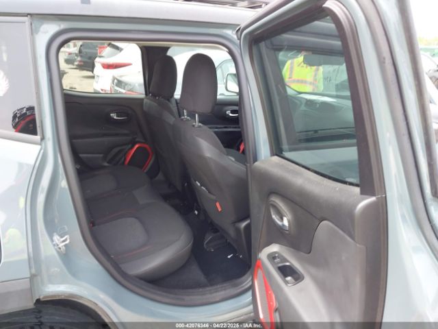 ZACCJBCT3GPC87138 Jeep Renegade Trailhawk