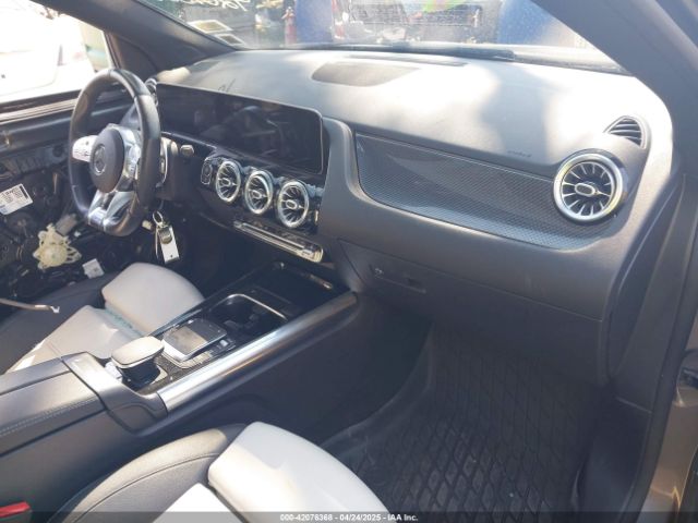 2021 MERCEDES-BENZ AMG GLA 35 W1N4N5BB6MJ258692 Photo 4