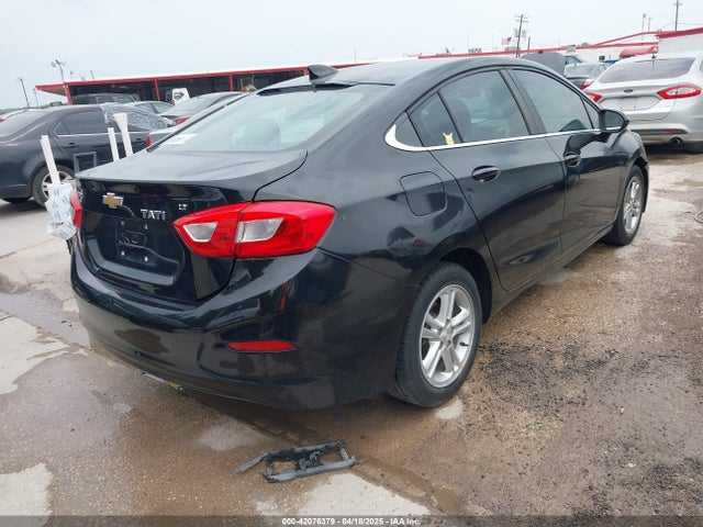 1G1BE5SM7H7174571 Chevrolet Cruze Lt Auto