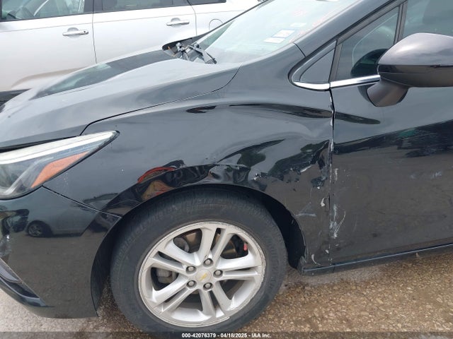 1G1BE5SM7H7174571 Chevrolet Cruze Lt Auto