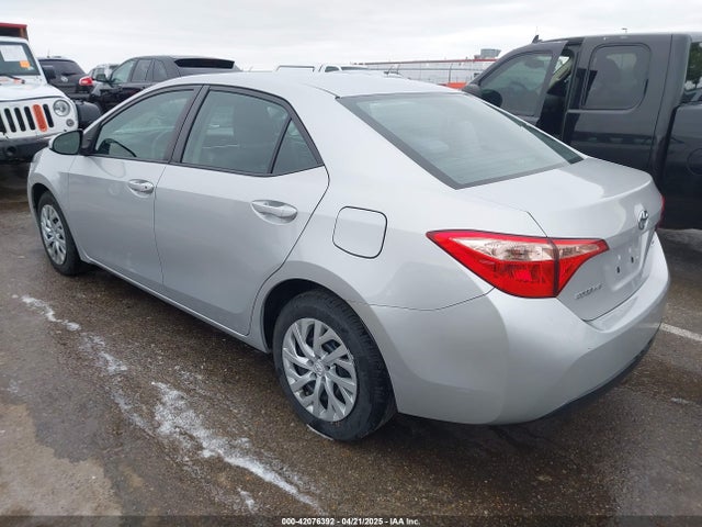 2T1BURHE5HC885105 Toyota COROLLA LE