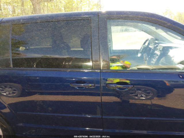 2C4RDGBG2GR146897 Dodge Grand Caravan Se