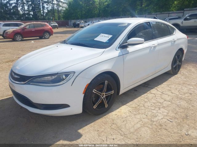 1C3CCCFB6GN147052 Chrysler 200 LX