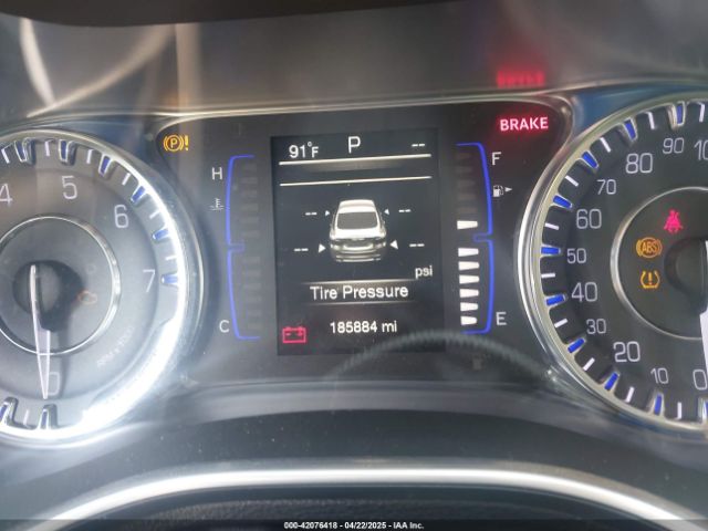 1C3CCCFB6GN147052 Chrysler 200 LX