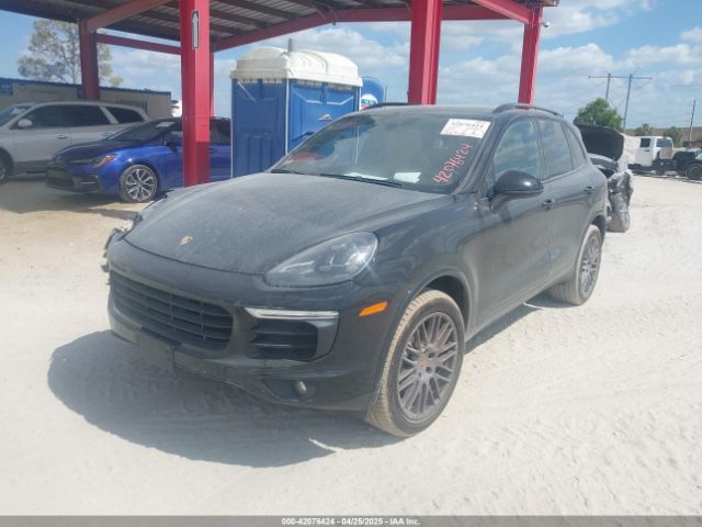 2018 PORSCHE CAYENNE WP1AA2A29JKA02573 Photo 1