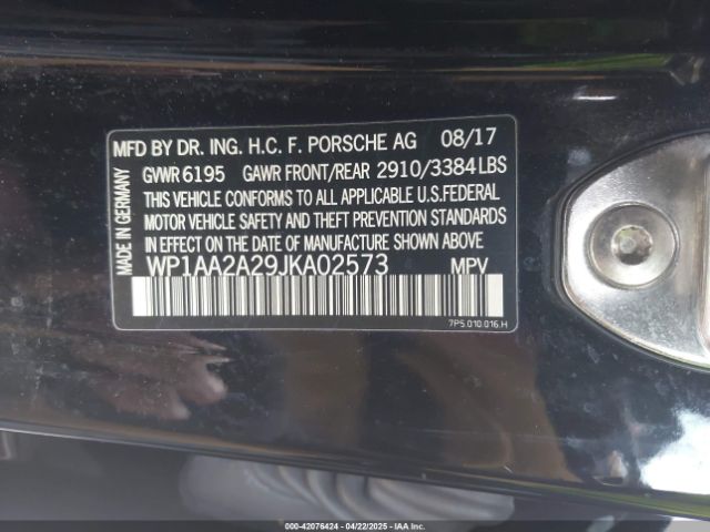 2018 PORSCHE CAYENNE WP1AA2A29JKA02573 Photo 8