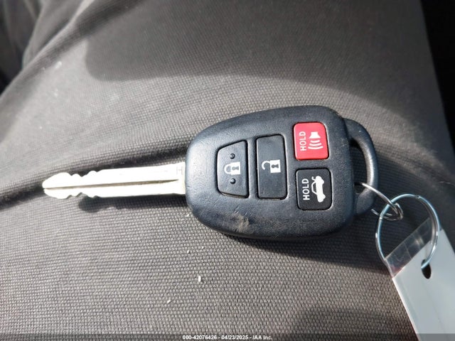 Toyota 2zr-fe 2016 2T1BURHE2GC569482 Image 11