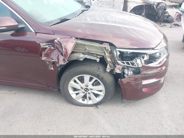 5XXGT4L39JG212494 KIA Optima Lx