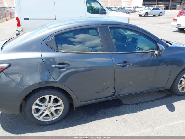 3MYDLBZV5GY113222 Scion IA