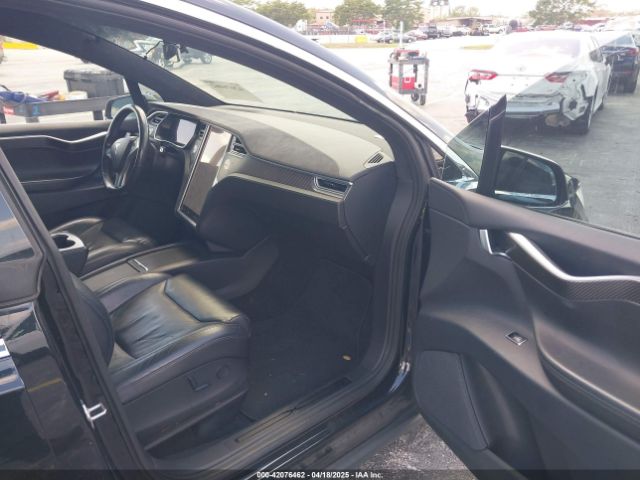 5YJXCBE21HF054898 Tesla Model X 100d/75d/90d