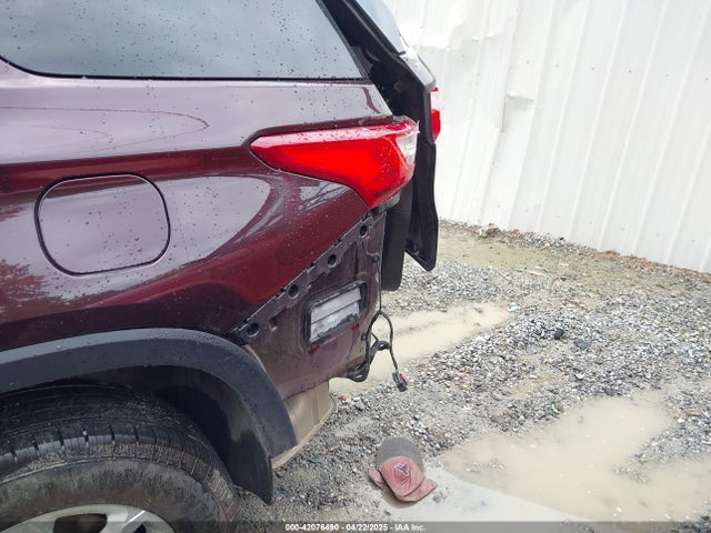 1GNERGKW3JJ285110 Chevrolet Traverse 1lt
