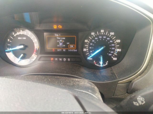 3FA6P0HD1JR186717 Ford FUSION SE