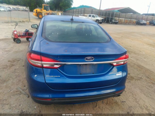 3FA6P0HD1JR186717 Ford FUSION SE